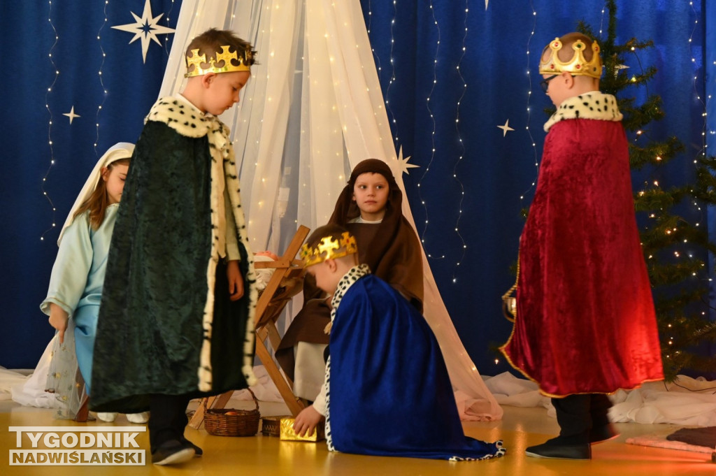 Jasełka w Przedszkolu nr 12 w Tarnobrzegu