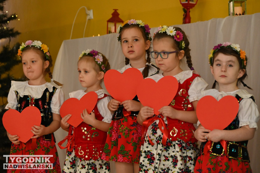 Jasełka w Przedszkolu nr 12 w Tarnobrzegu