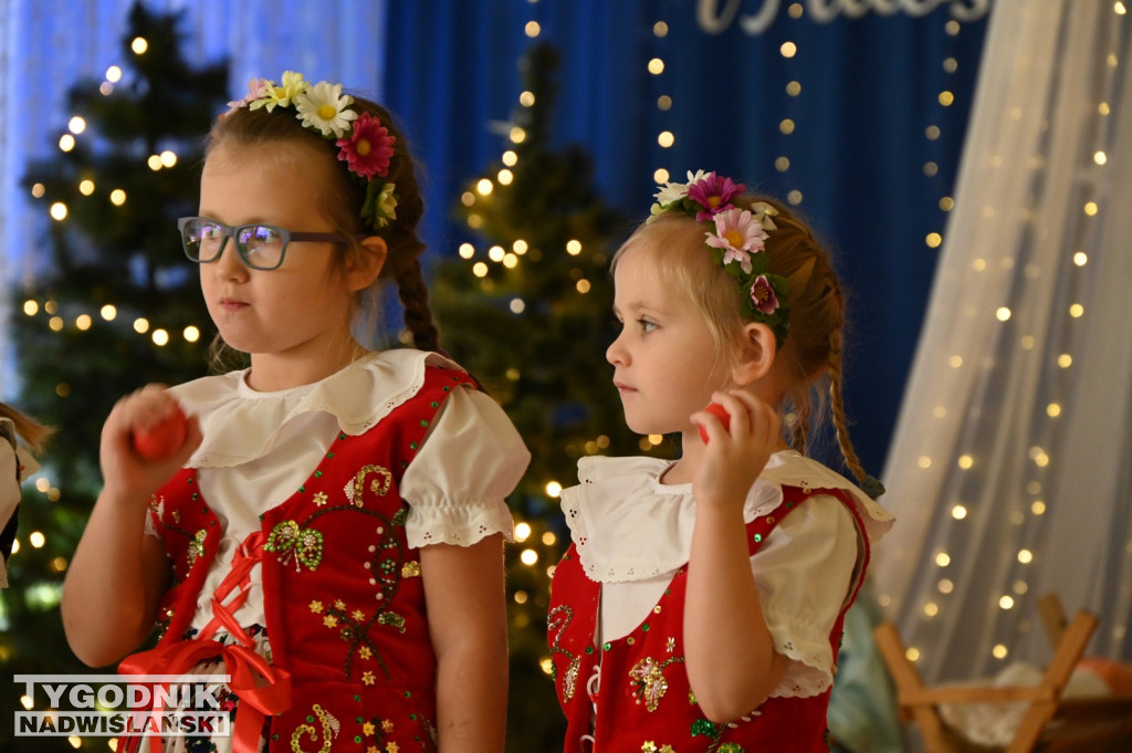 Jasełka w Przedszkolu nr 12 w Tarnobrzegu