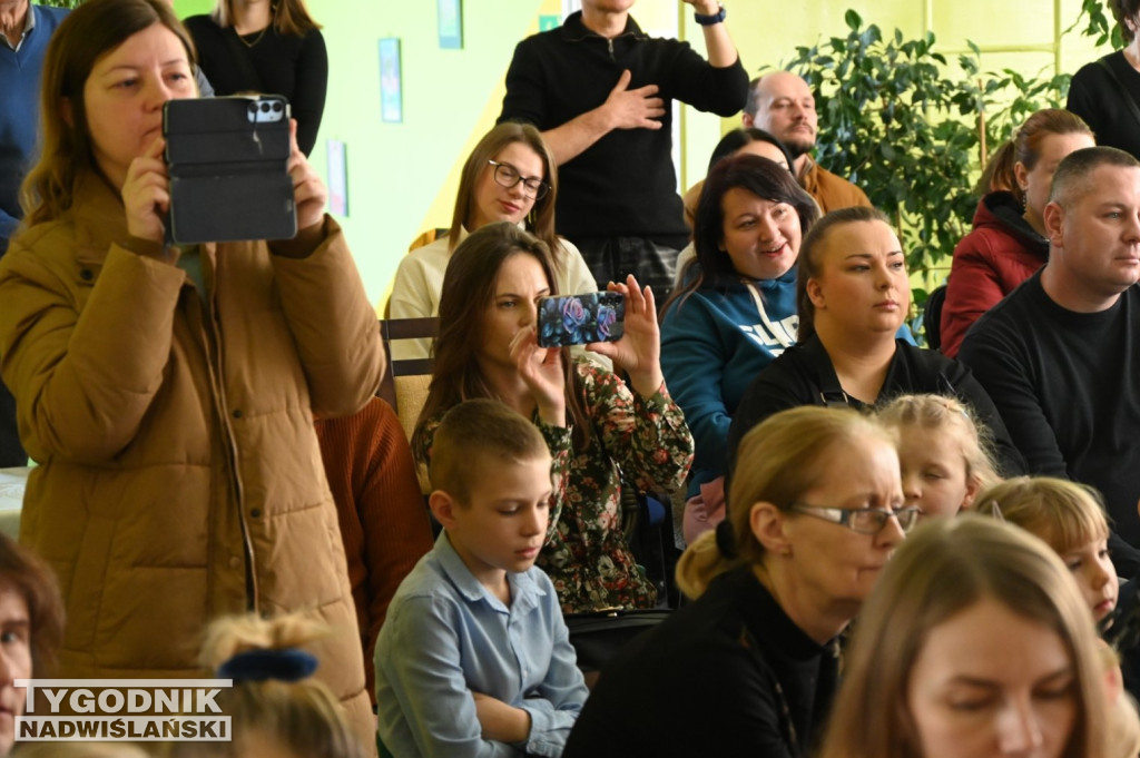 Jasełka w Przedszkolu nr 12 w Tarnobrzegu