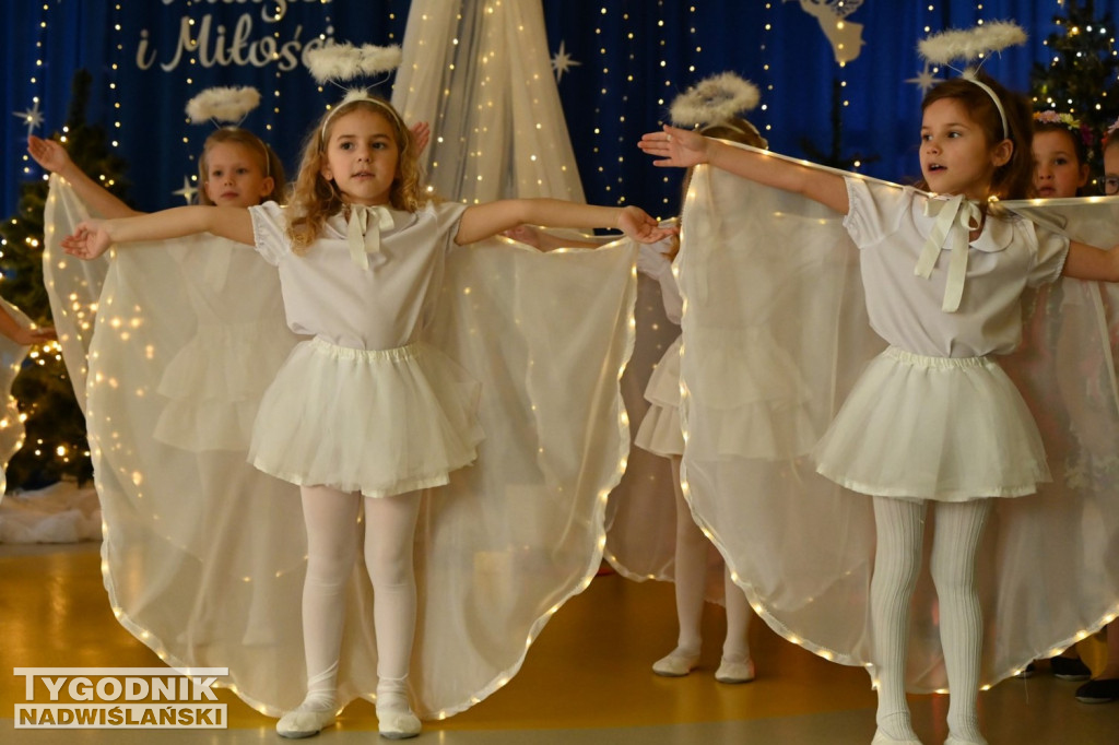 Jasełka w Przedszkolu nr 12 w Tarnobrzegu