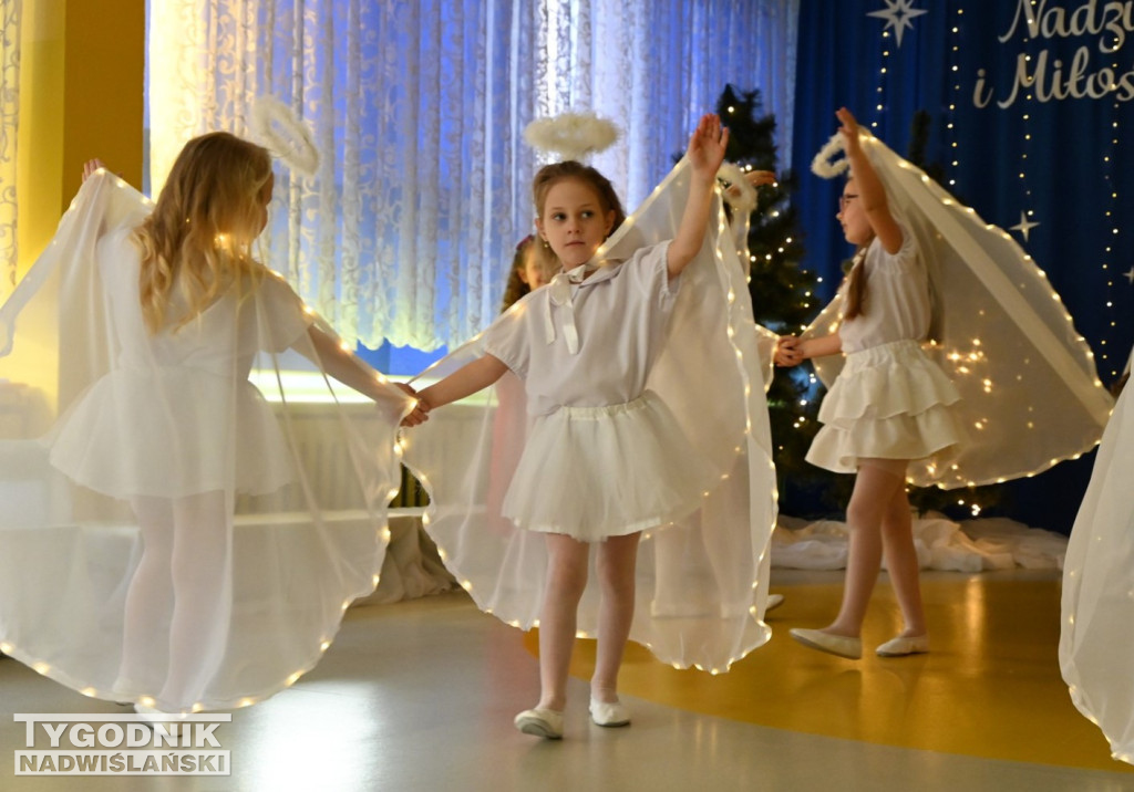 Jasełka w Przedszkolu nr 12 w Tarnobrzegu