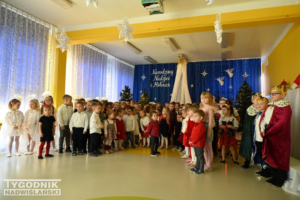 Jasełka w Przedszkolu nr 12 w Tarnobrzegu