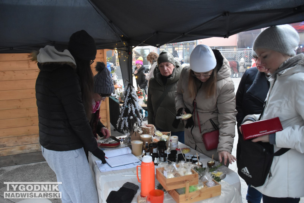 Jarmark Bożonarodzeniowy w Nowej Dębie