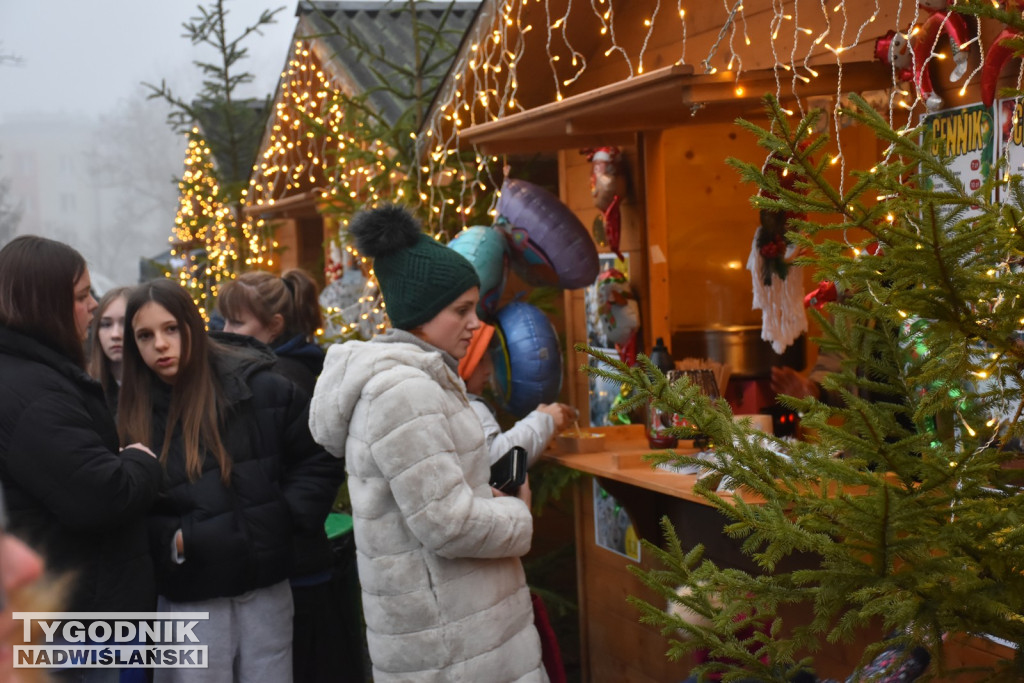 Jarmark Bożonarodzeniowy w Nowej Dębie