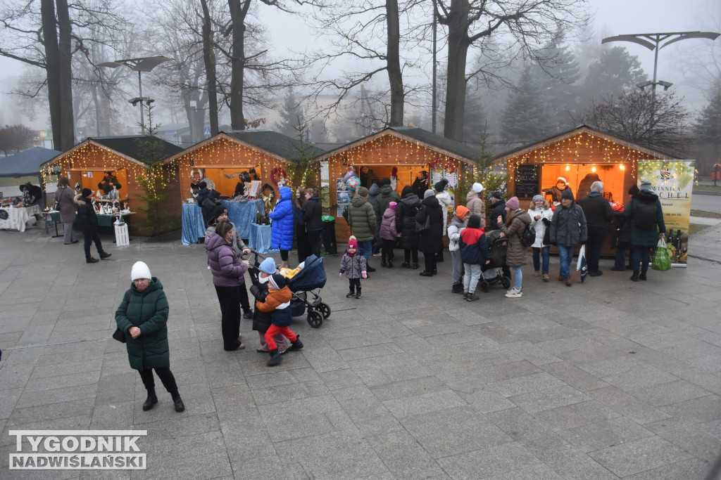 Jarmark Bożonarodzeniowy w Nowej Dębie