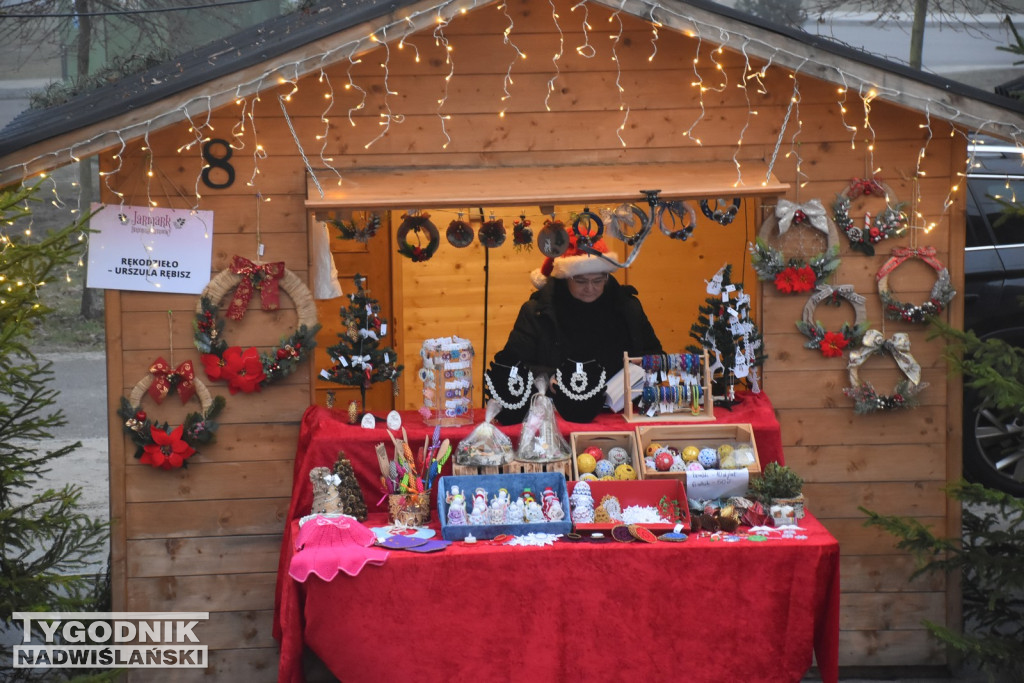 Jarmark Bożonarodzeniowy w Nowej Dębie