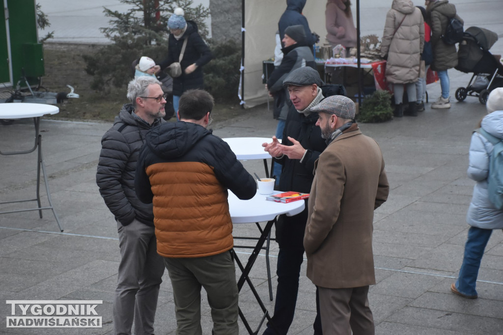 Jarmark Bożonarodzeniowy w Nowej Dębie