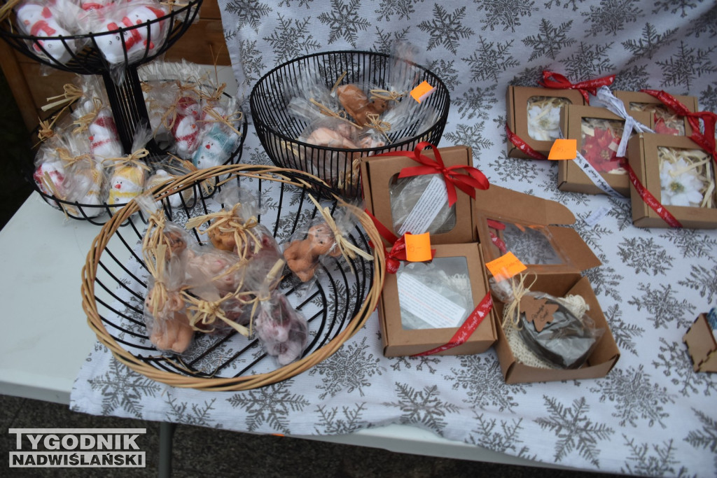 Jarmark Bożonarodzeniowy w Nowej Dębie