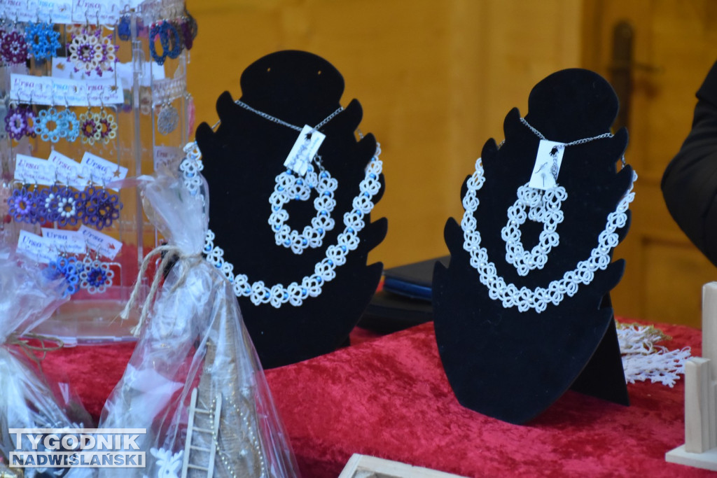 Jarmark Bożonarodzeniowy w Nowej Dębie