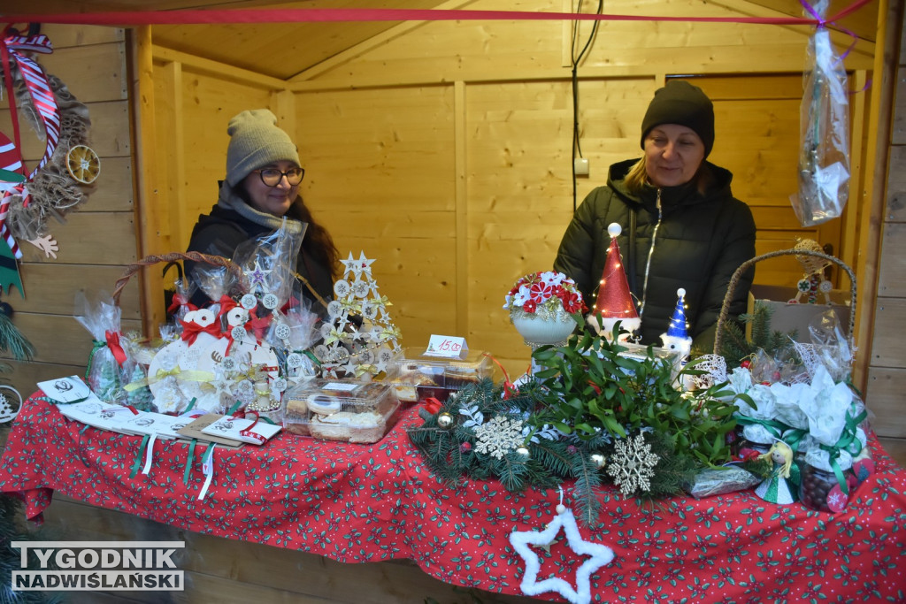 Jarmark Bożonarodzeniowy w Nowej Dębie