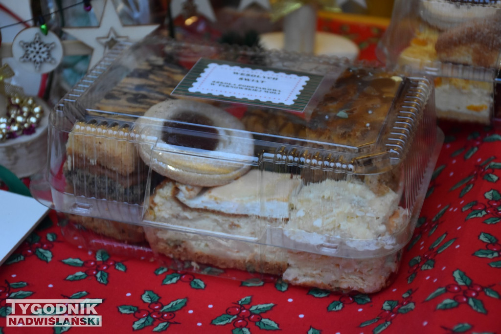 Jarmark Bożonarodzeniowy w Nowej Dębie