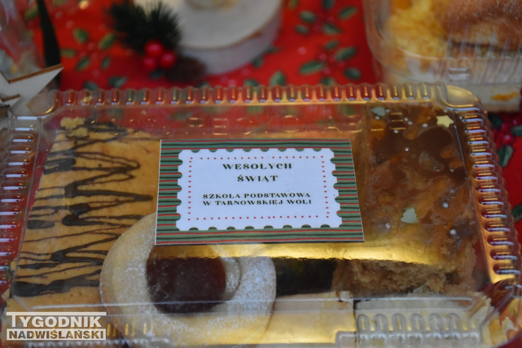 Jarmark Bożonarodzeniowy w Nowej Dębie