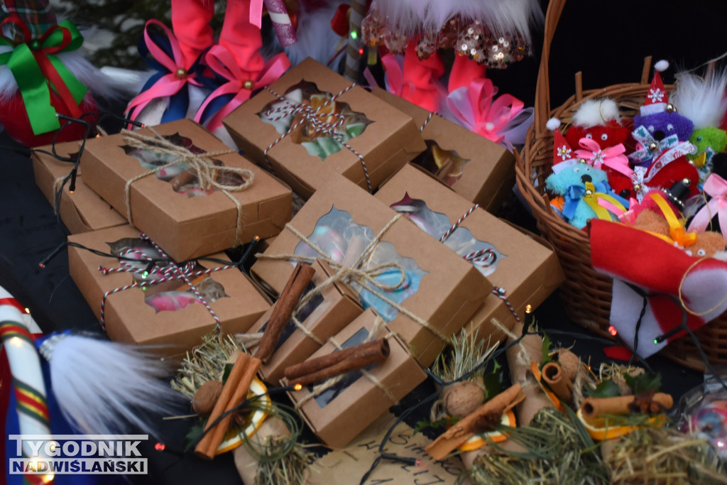 Jarmark Bożonarodzeniowy w Nowej Dębie