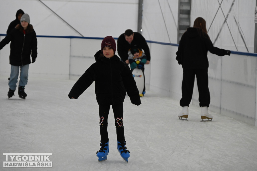 Otwarcie lodowiska w Tarnobrzegu