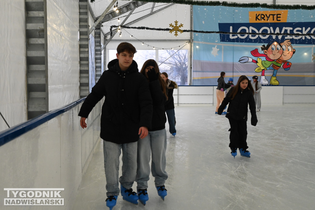 Otwarcie lodowiska w Tarnobrzegu