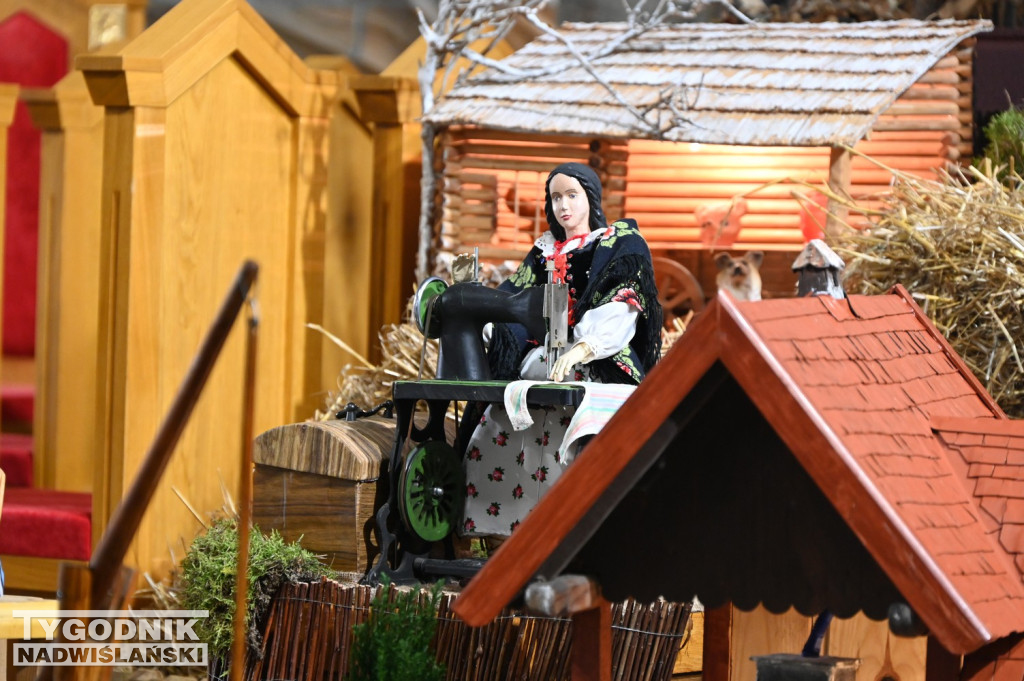 Szopki w kościołach w Tarnobrzegu
