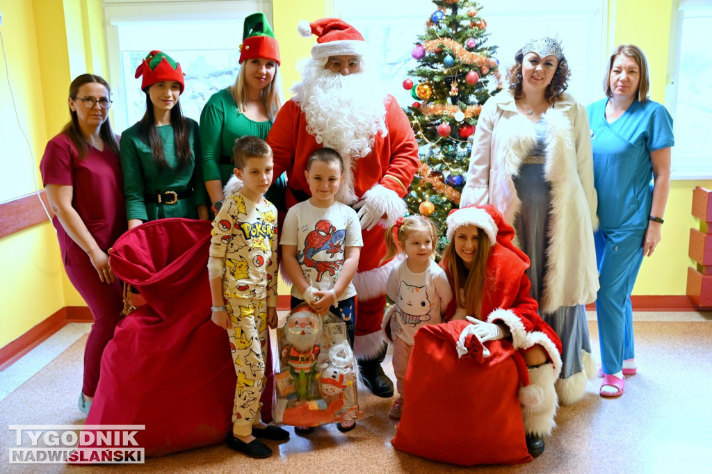 Wigilijny Mikołaj w szpitalu w Tarnobrzegu