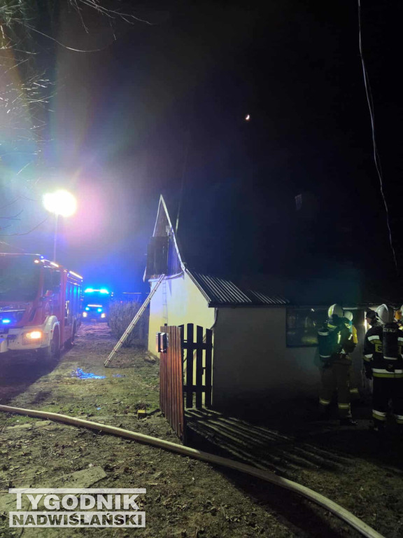 Pożar w miejscowości Zdzieci Nowe (gm. Połaniec)