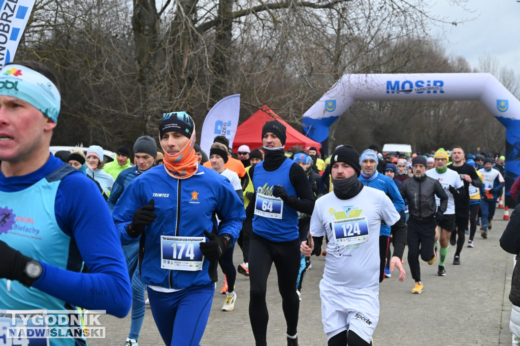 Bieg sylwestrowy nad Jeziorem Tarnobrzeskim 2025