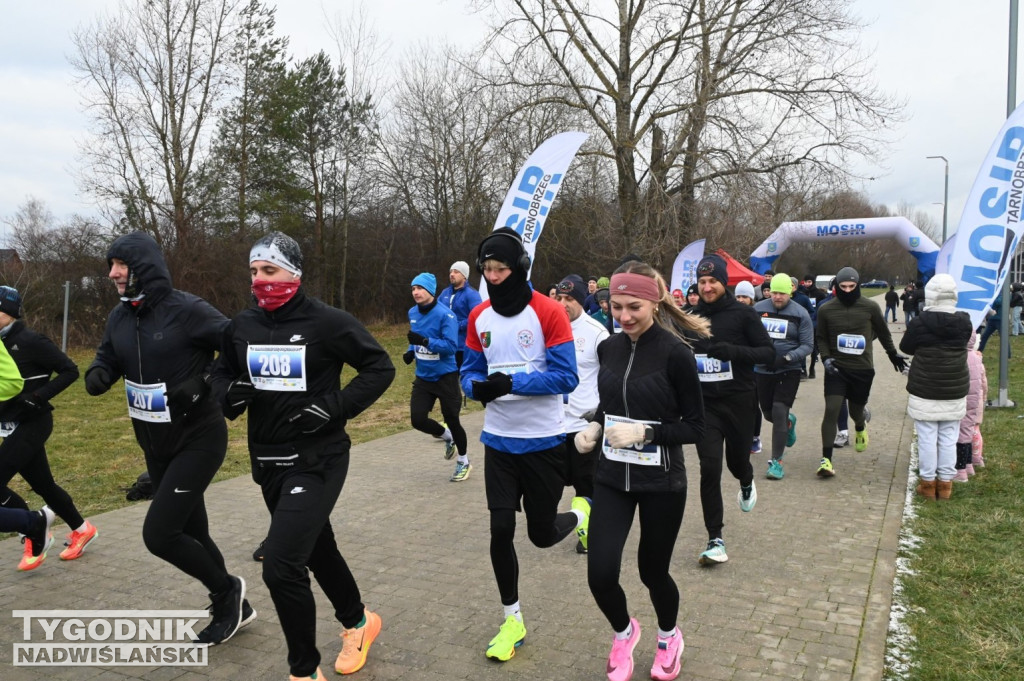 Bieg sylwestrowy nad Jeziorem Tarnobrzeskim 2025
