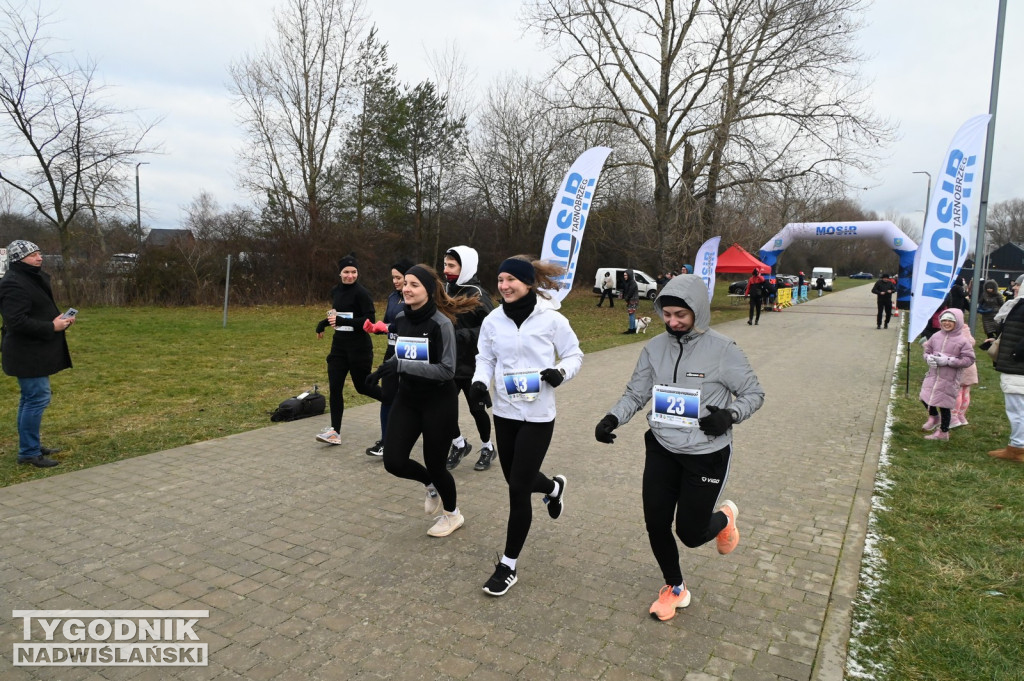 Bieg sylwestrowy nad Jeziorem Tarnobrzeskim 2025