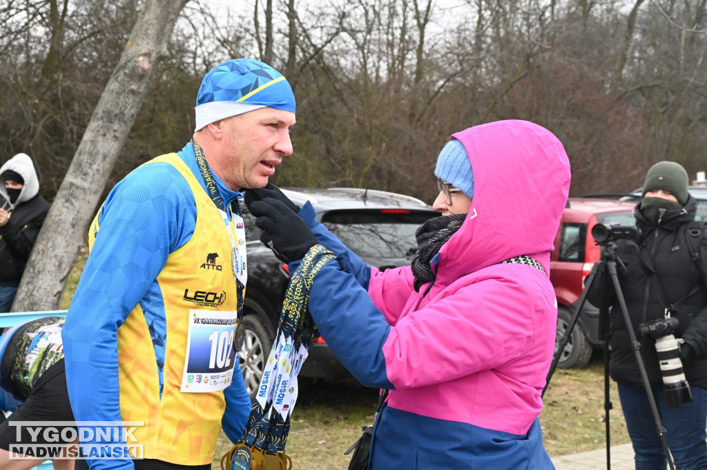 Bieg sylwestrowy nad Jeziorem Tarnobrzeskim 2025