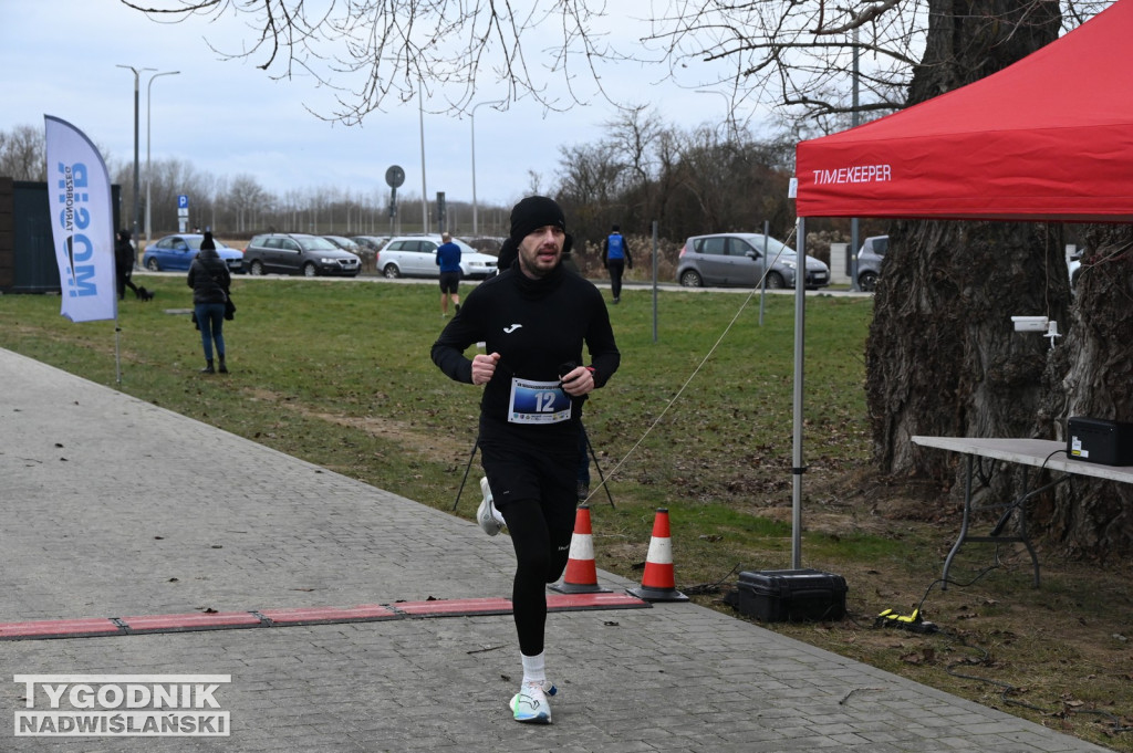 Bieg sylwestrowy nad Jeziorem Tarnobrzeskim 2025