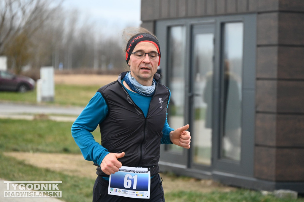 Bieg sylwestrowy nad Jeziorem Tarnobrzeskim 2025