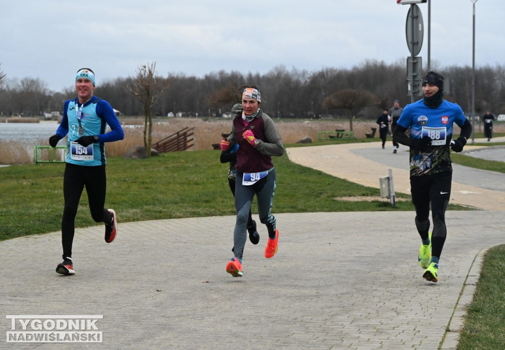 Bieg sylwestrowy nad Jeziorem Tarnobrzeskim 2025