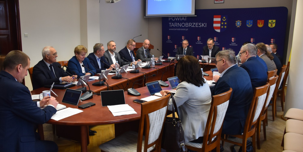 Sesja budżetowa Rady Powiatu Tarnobrzeskiego