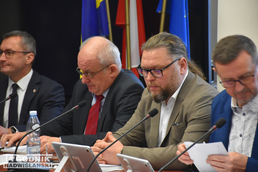 Sesja budżetowa Rady Powiatu Tarnobrzeskiego