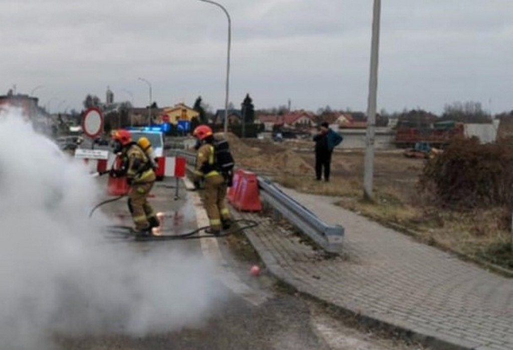 Pożar auta w Sandomierzu