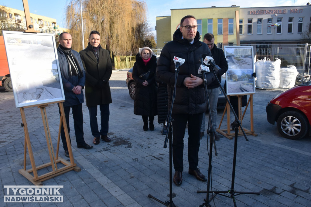 Parking przy Jędrusiu w Tarnobrzegu