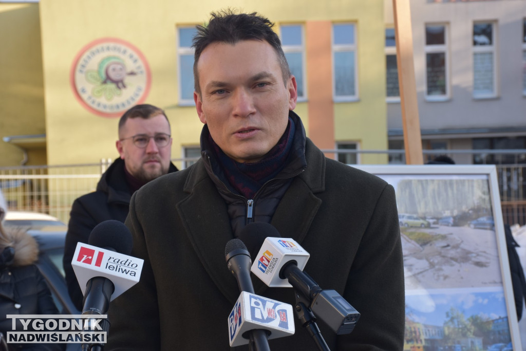 Parking przy Jędrusiu w Tarnobrzegu