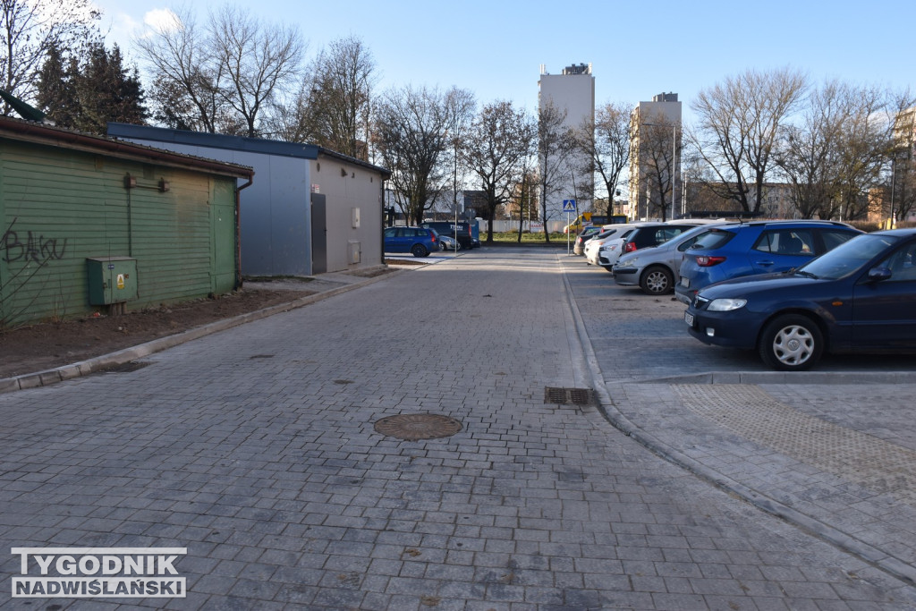 Parking przy Jędrusiu w Tarnobrzegu