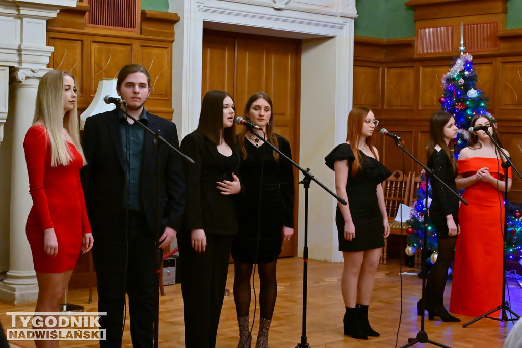 Koncert Noworoczny w Zamku Tarnowskich w Tarnobrzegu