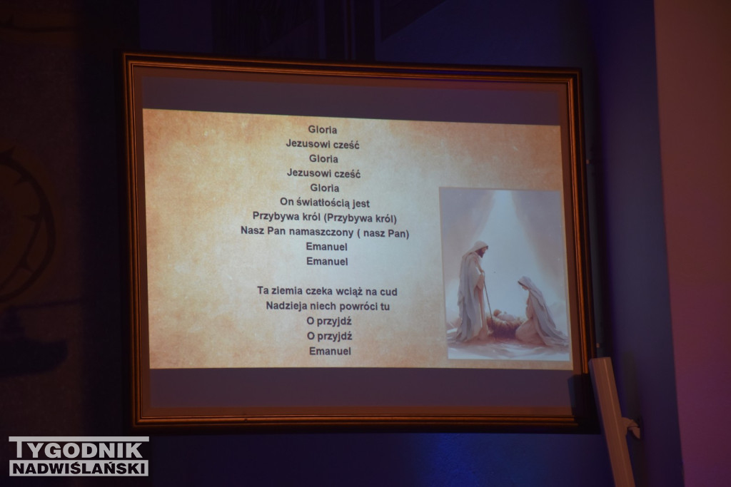 Koncert Scholi Anielskie Grajki w Jadachach