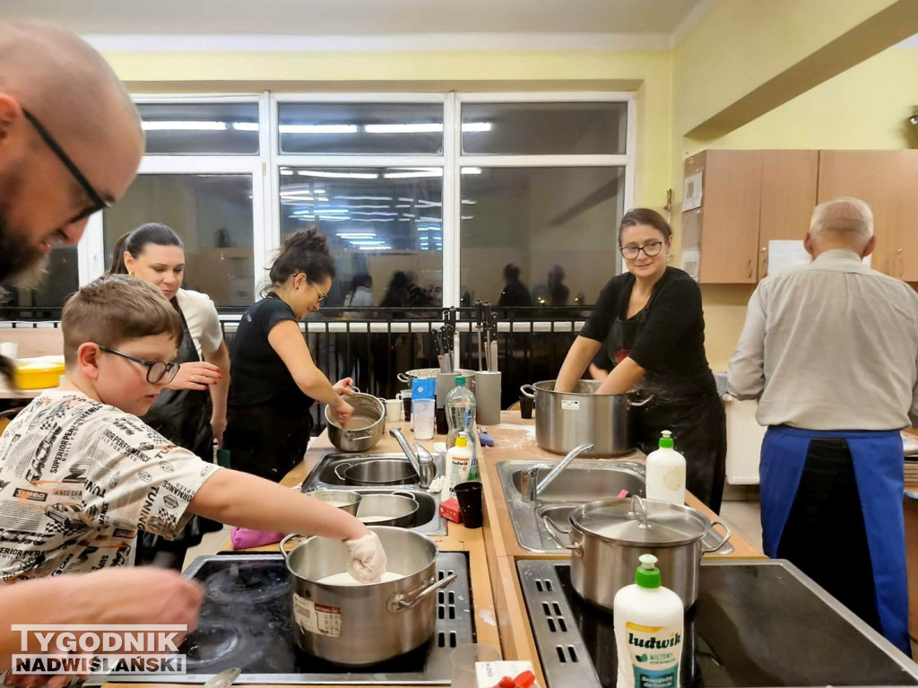 Produkcja szczodraków nadal trwa w Tarnobrzegu