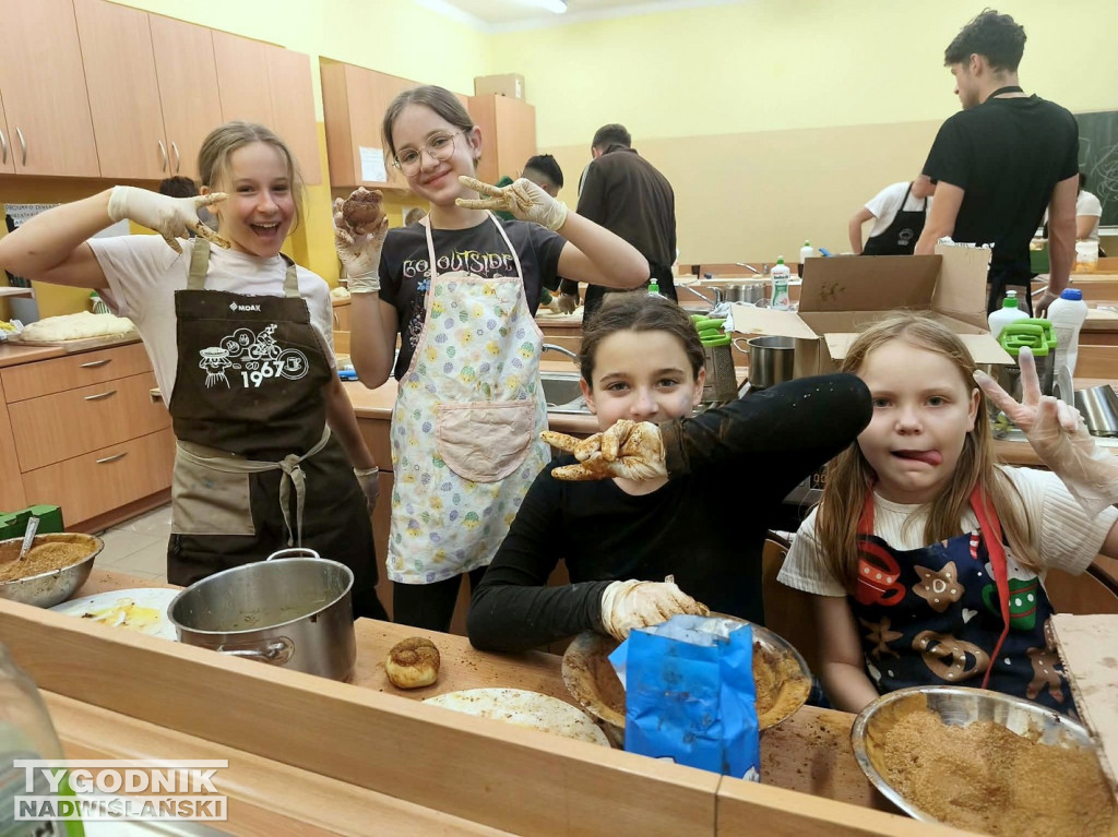 Produkcja szczodraków nadal trwa w Tarnobrzegu