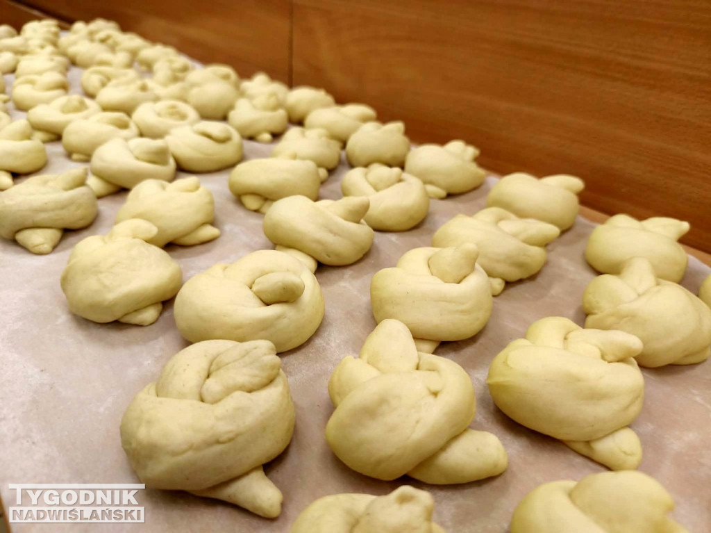 Produkcja szczodraków nadal trwa w Tarnobrzegu