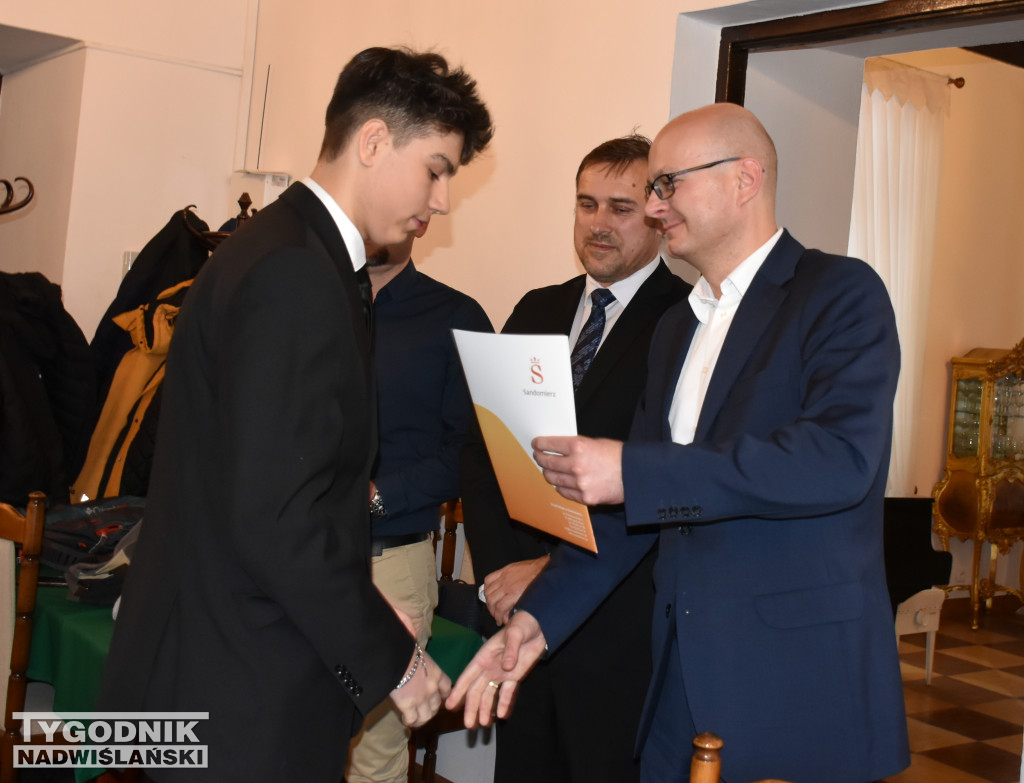 Inauguracyjna sesja Młodzieżowej Rady Miasta