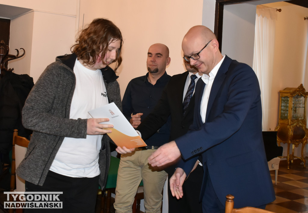 Inauguracyjna sesja Młodzieżowej Rady Miasta