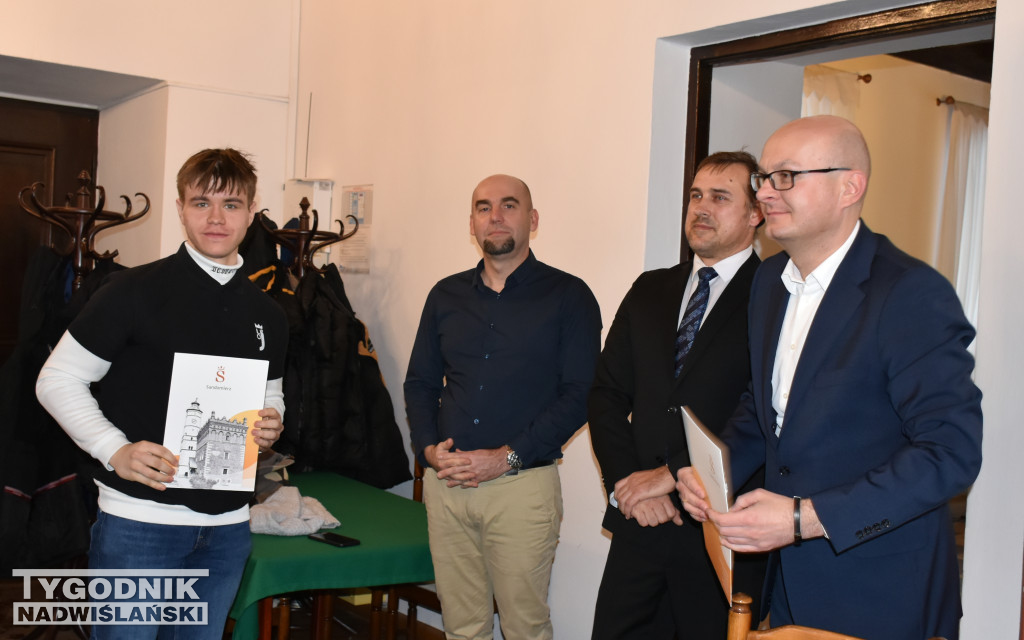 Inauguracyjna sesja Młodzieżowej Rady Miasta