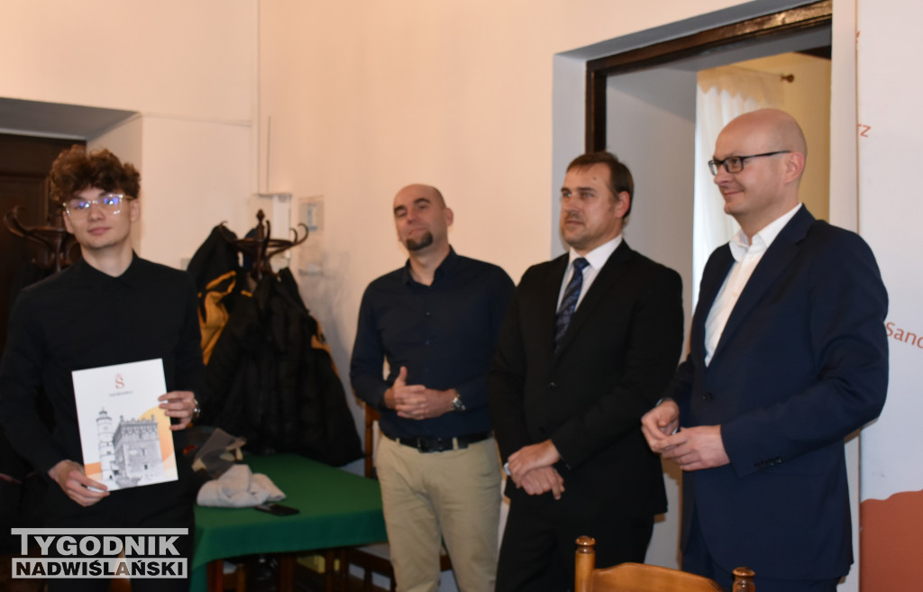 Inauguracyjna sesja Młodzieżowej Rady Miasta