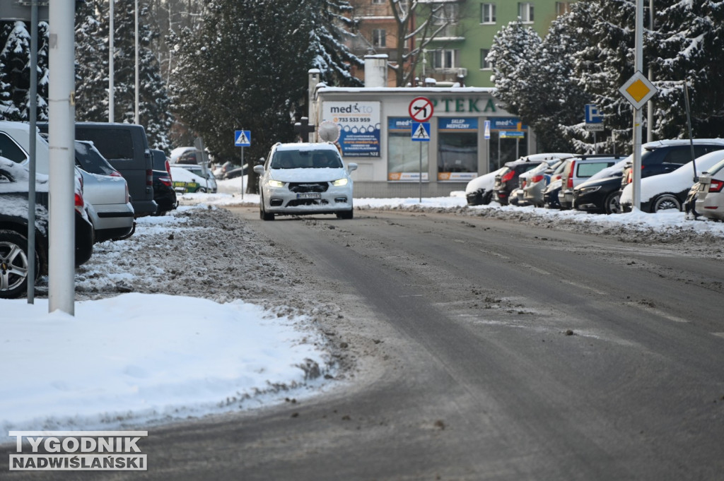 Sytuacja na drogach i chodnikach w Tarnobrzegu