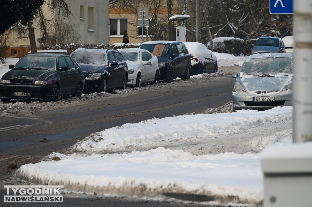 Sytuacja na drogach i chodnikach w Tarnobrzegu