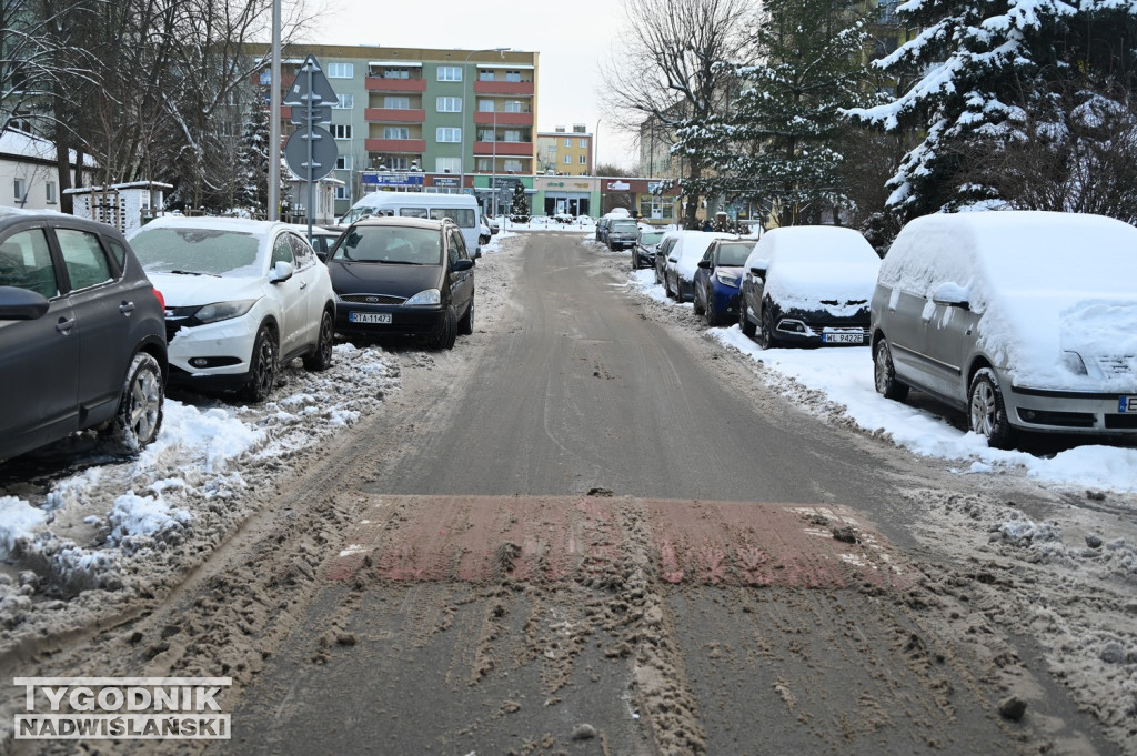 Sytuacja na drogach i chodnikach w Tarnobrzegu