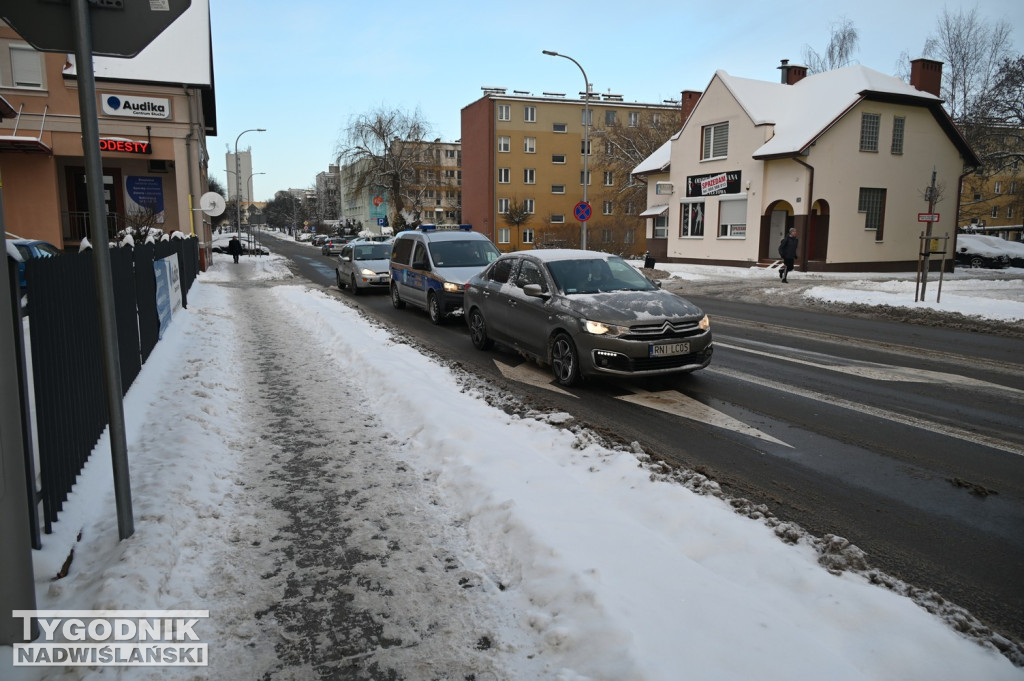 Sytuacja na drogach i chodnikach w Tarnobrzegu
