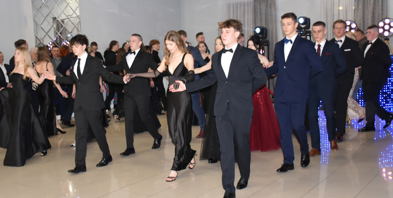 Studniówka 2026. ZSGiH w Sandomierzu